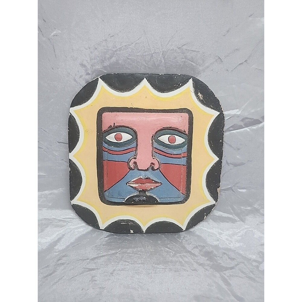 VTG Wooden Sun Hanging Decor, Wood Art Decor hand carved and painted 11 x 11